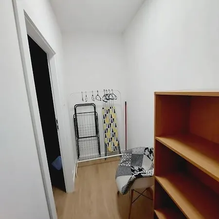 Przestronny Apartament, Ogrodek, Bezplatne Miejsca Postojowe W Garazu, Awg Cracovie