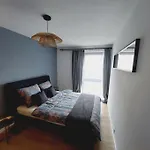 아파트 Przestronny Apartament, Ogrodek, Bezplatne Miejsca Postojowe W Garazu, Awg